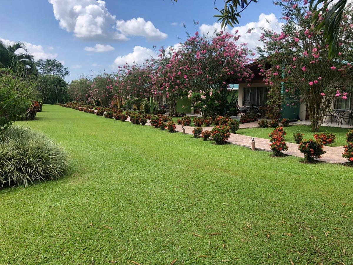 Hotel Villas Vilma La Fortuna Exterior foto