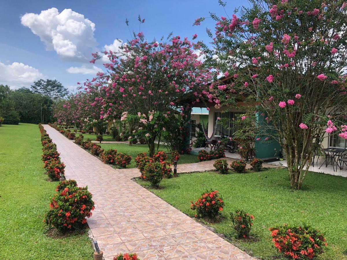 Hotel Villas Vilma La Fortuna Exterior foto