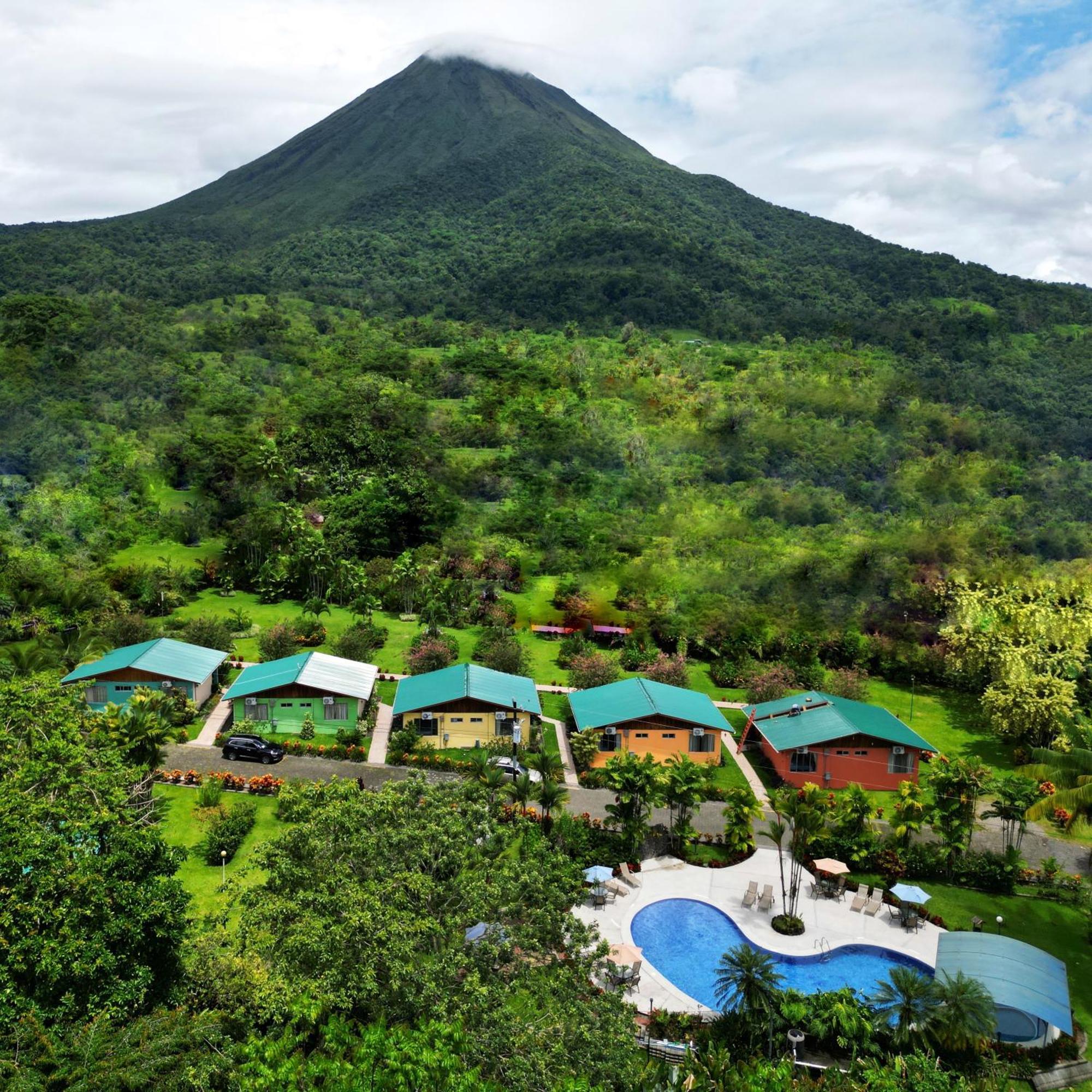 Hotel Villas Vilma La Fortuna Exterior foto